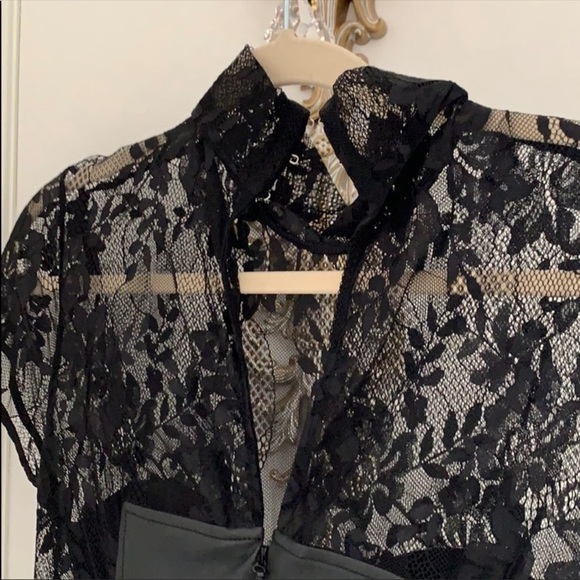 STUNNING LEATHER DRESS - Picture 3 of 4